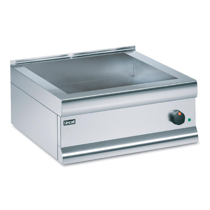 750W Dry Heat. Capacity: 2x GN 1/2 & 2x GN 1/4