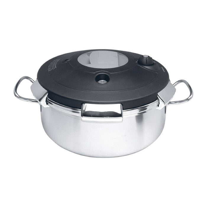 Size: 32cm. Capacity: 10Ltr. Material: Stainless steel. Induction compatible.