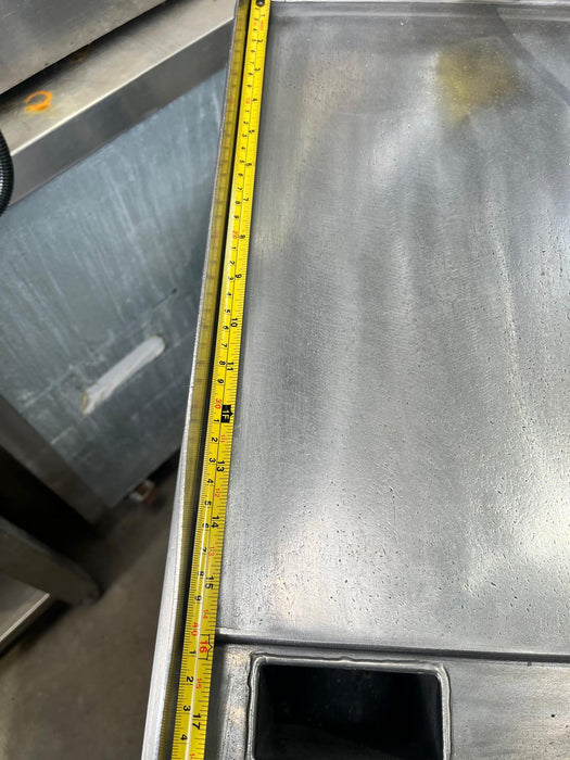 Commercial 30 cm Stainless Steel Electric Griddle With Stand-Refurbished Canmac Refurbished