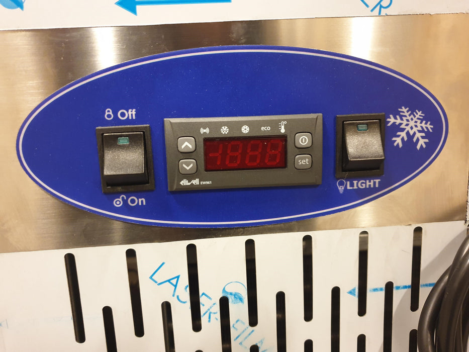 Combisteel Refrigerated Buffet GN 4/1 - Stainless Steel - Ventilated Cooling - +2°C to +8°C - Automatic Defrost - Commercial Grade Combisteel