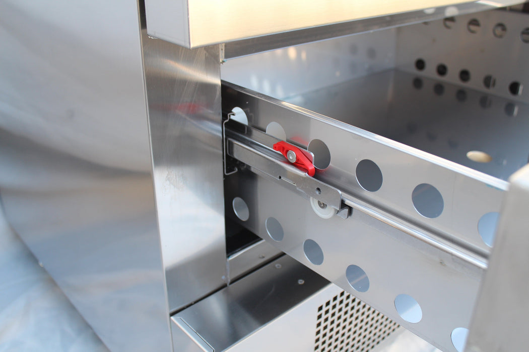 Combisteel Refrigerated Freezer Counter - 1 Drawer - Fits 3x 1/1 GN Pans - Stainless Steel - Ventilated Cooling - -2°C/+8°C & -18°C/-22°C Combisteel