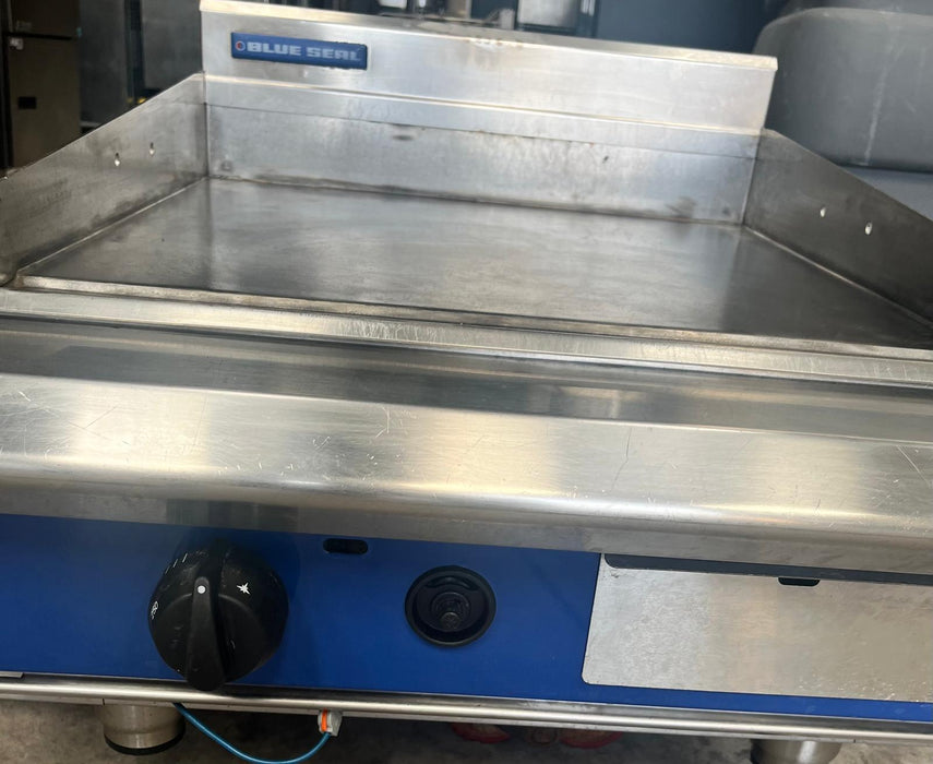 Commercial Blue Seal 60cm Flat Gas Griddle-Refurbished Canmac Refurbished