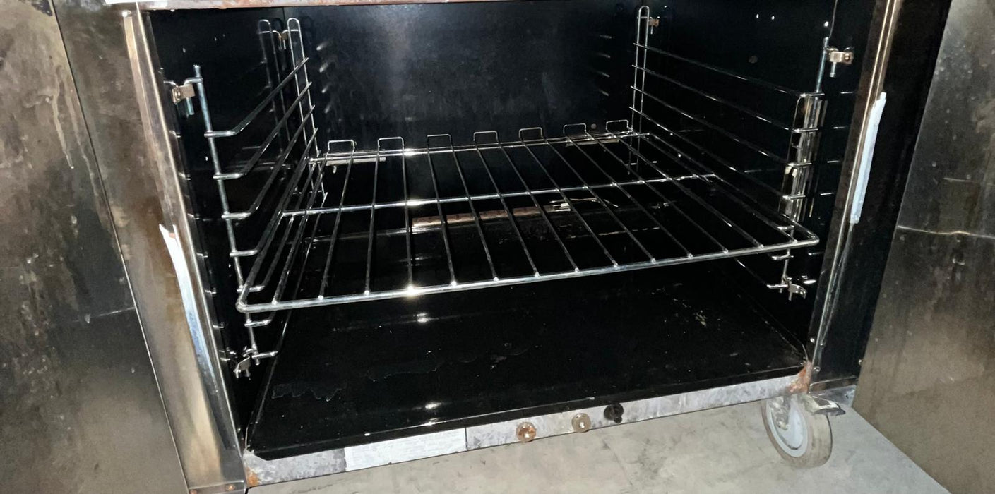 Commercial 8 Burner Oven Range Cooker Natural Gas-Refurbished Canmac Refurbished