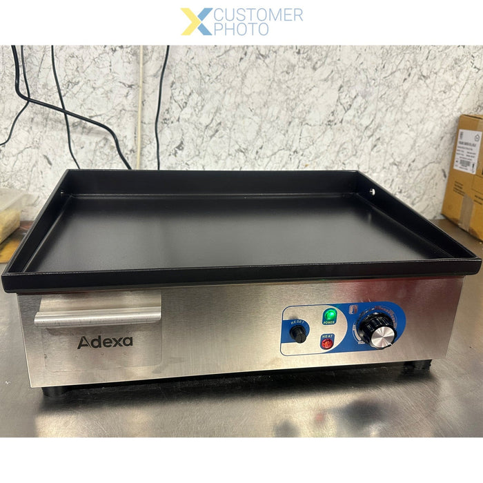 Commercial Griddle Smooth 540x380mm Enamelled plate 2.2kW Electric |  EG5438 Makfry