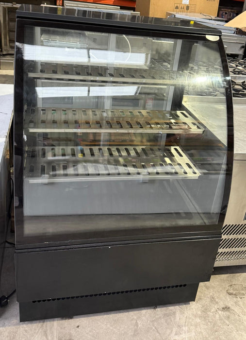 Tefcold Interlevin EVO902 HOT 1.41m² Upright Heated Display REFURBISHED