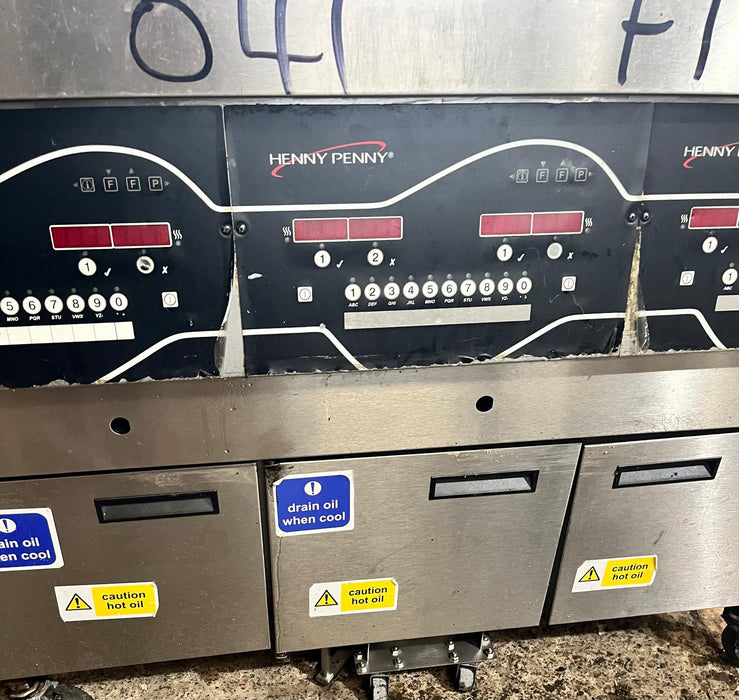 Henny Penny Open Fryer Evolution Elite EEG-243 Triple Tank Gas-Refurbished Canmac Refurbished
