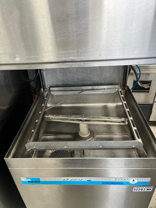 Meiko Commercial Pass Through Dishwasher-Refurbished Canmac Refurbished