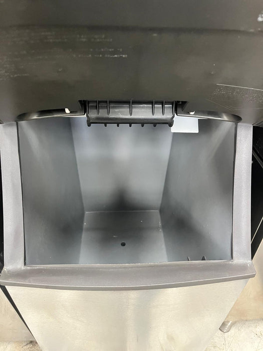 Manitowoc ID-0523W Indigo Ice Machine - Full Dice with Storage Bin-Refurbished Canmac Refurbished