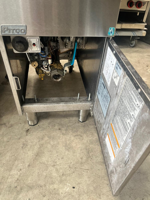 Pitco Twin Basket Single Tank Gas Fryer SG14S-Refurbished Canmac Refurbished
