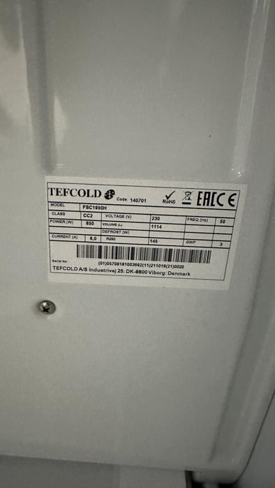 B Grade Tefcold Display Fridge Glass 2 Door FSC1950H Canmac Catering Equipment