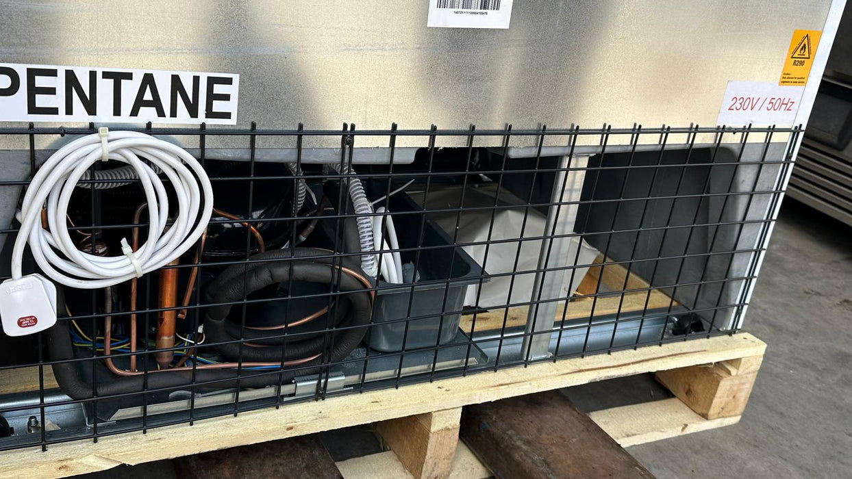 B Grade Tefcold Display Fridge Glass 2 Door FSC1950H Canmac Catering Equipment