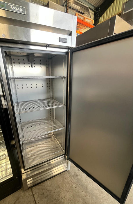 True T-19-HC 538 Ltr Upright Single Door Stainless Steel Fridge-Refurbished Canmac Refurbished