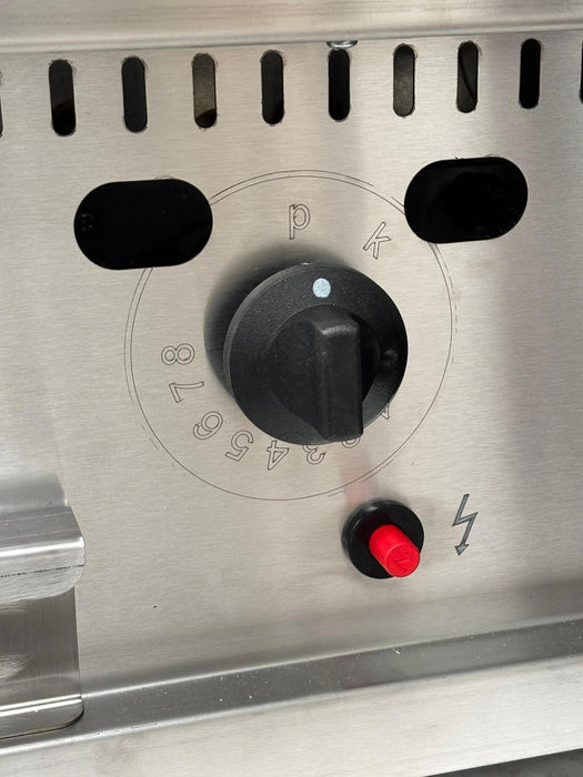 Canmac Professional w600mm Thick Chrome Top Plate Griddle Canmac