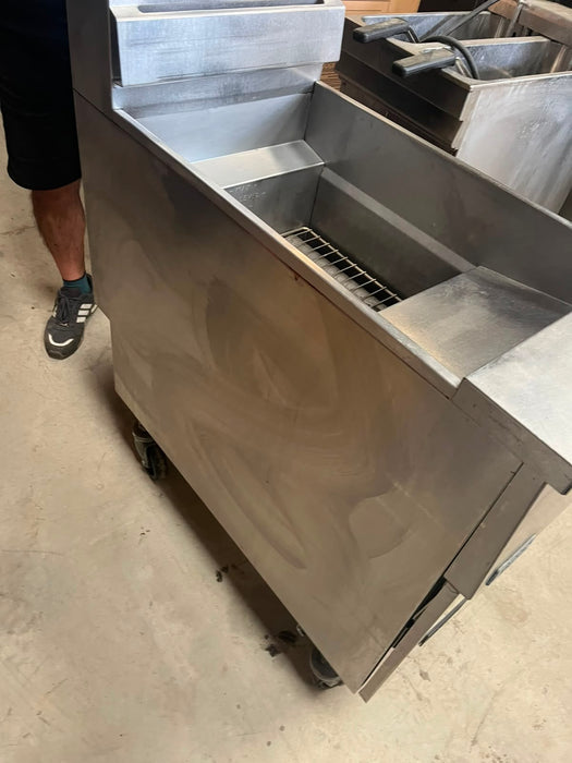 Pitco Frialator SG14 Commercial Gas Fryer – Natural Gas Canmac Catering Equipment