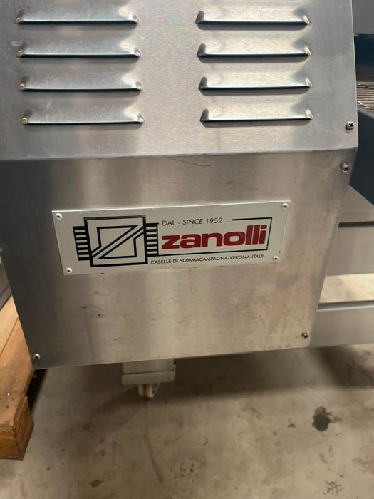 Zanolli Synthesis 08/50 V Gas Conveyor Pizza Oven Canmac Catering Equipment