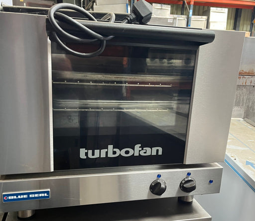 Blue Seal Turbofan E22M3 – 3 Tray Electric Convection Oven Canmac Catering Equipment