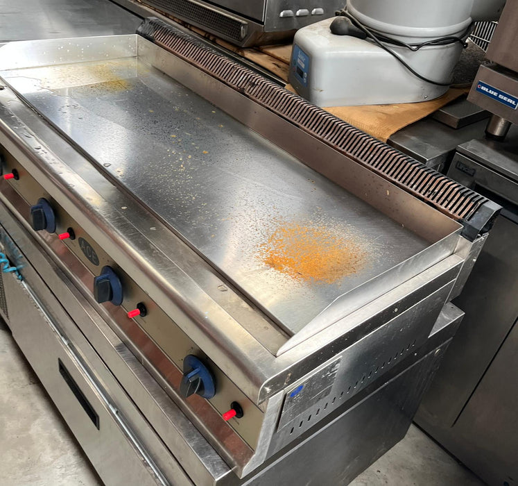 ACE Commercial 4 Burner Gas Griddle – Approx. 116cm – Stainless Steel – Catering Canmac Catering Equipment