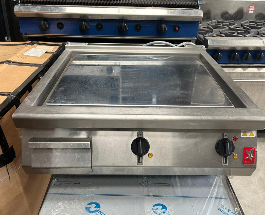 Falcon F900 E9581CR Commercial Electric Chrome Griddle – 800mm Canmac Catering Equipment