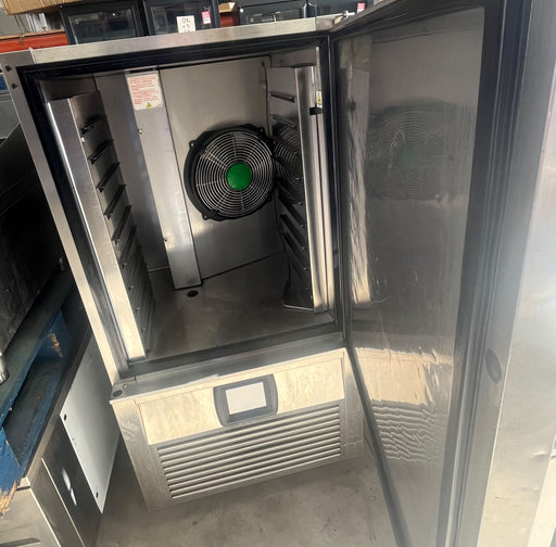 Commercial Upright Display/Storage Fridge 152cm H x 75cm W x 70cm D – R290 – Refurbished Canmac Catering Equipment