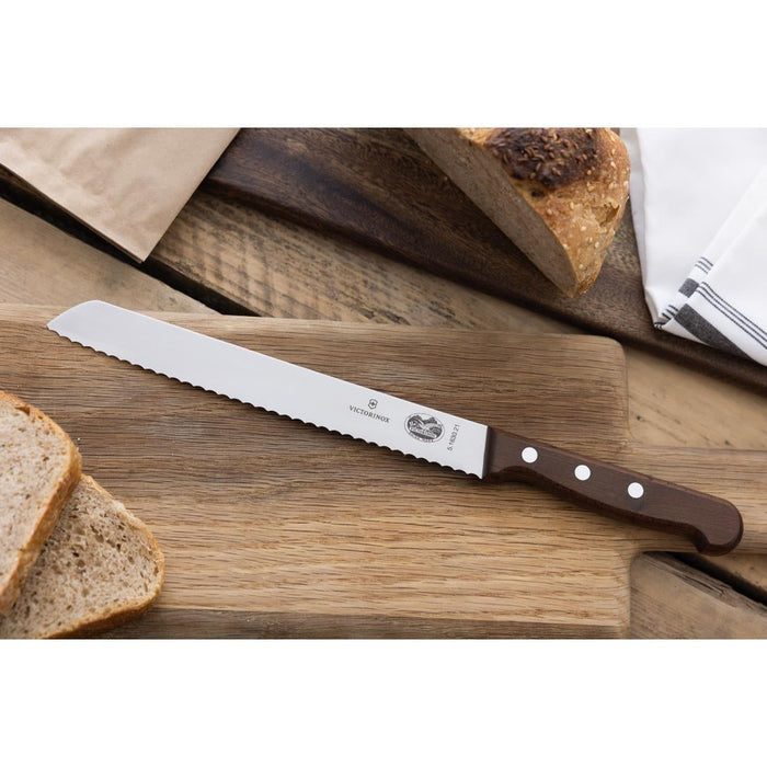 Victorinox Serrated Bread Knife Wooden 21.5cm Victorinox