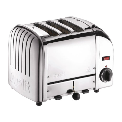 1.7kW. 3 Slots. Colour: Polished steel