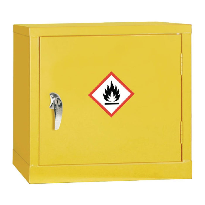 Material: Steel. Capacity: 5Ltr