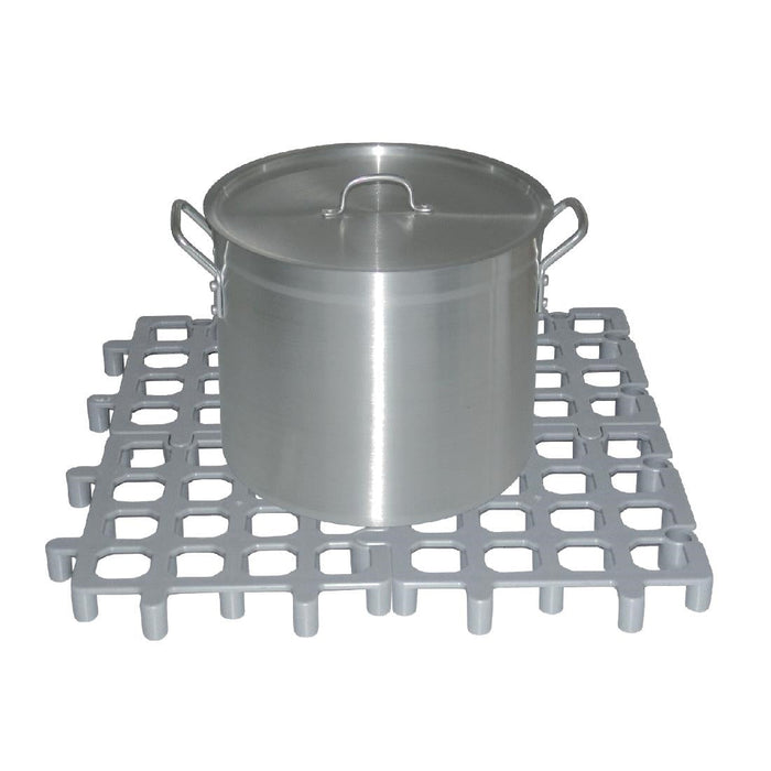 Vogue Plastic Dunnage Floor Rack (2 Pack) Vogue