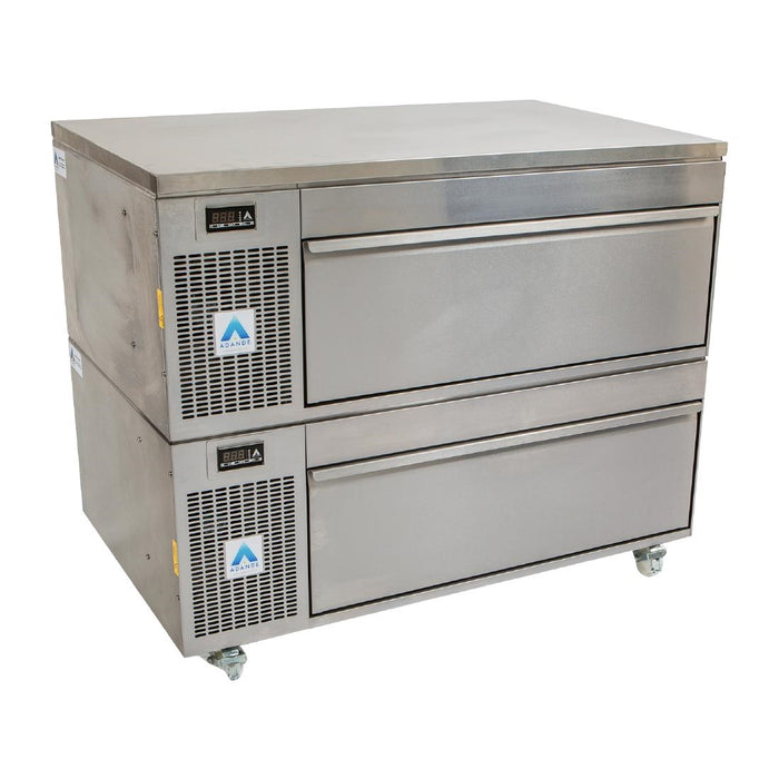 Capacity: 8x 1/1GN (172Ltr). Castors and saladette top.