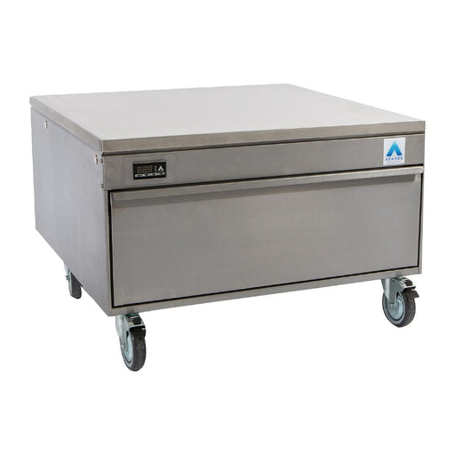 Capacity: 4x 1/1GN (86Ltr). Includes high castors and solid top.