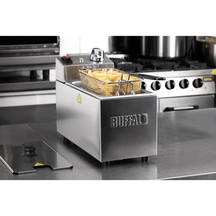 Buffalo Single Tank Single Basket 3Ltr Countertop Fryer 2kW Buffalo