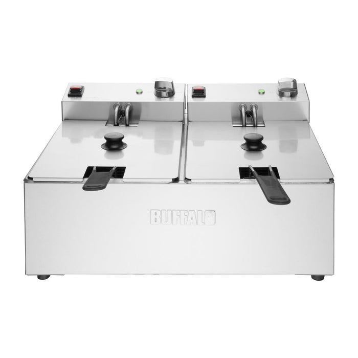 Buffalo Twin Tank Twin Basket 2x5Ltr Countertop Fryer 2x2.8kW Buffalo