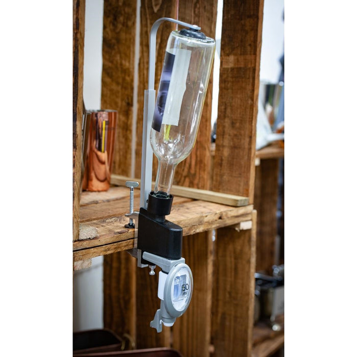 335(H)x45(W)x143(D)mm. Supports 70cl/1Ltr Bottles