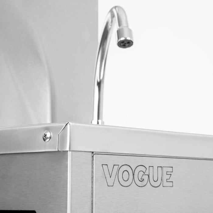 Vogue Mobile Hand Wash Station Vogue
