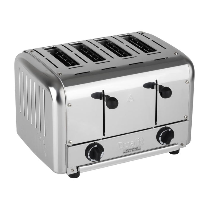 2.7kW. 4 Slots. Colour: Stainless steel