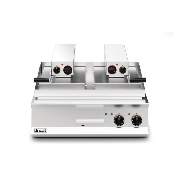 Lincat Opus 800 Ribbed Clam Griddle OE8210/R Lincat