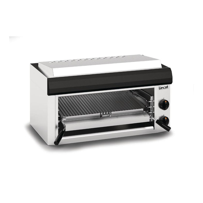 Electric. Power: 5.4kW. Width: 890mm