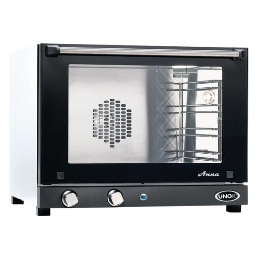 3kW. Capacity: 4x 460x330mm trays