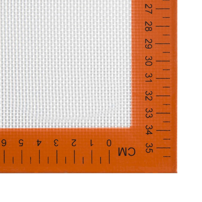 Vogue Non-Stick Silicone Baking Mat 585 x 385mm Vogue