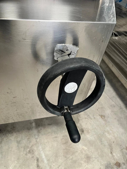 Commercial Electrolux Professional 700XP Manual Tilt Gas Bratt Pan - Used Canmac Refurbished