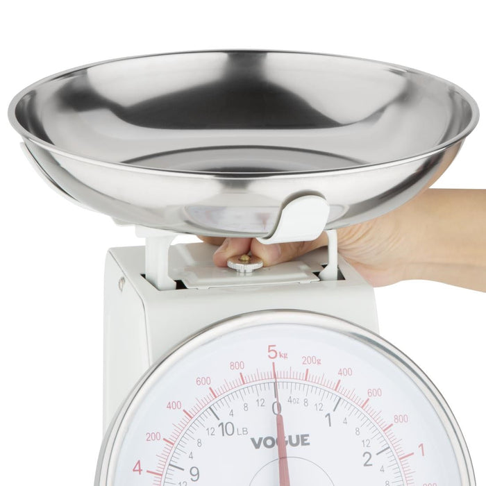 Vogue Large Kitchen Scale 5kg Vogue