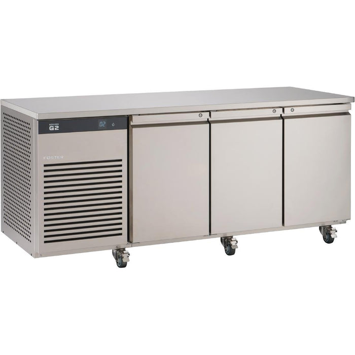 480W. Total usable capacity: 251 Ltr. R290