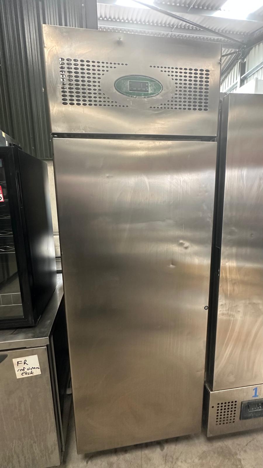 Commercial Foster EPROG600L Upright Freezer - Refurbished — Canmac ...
