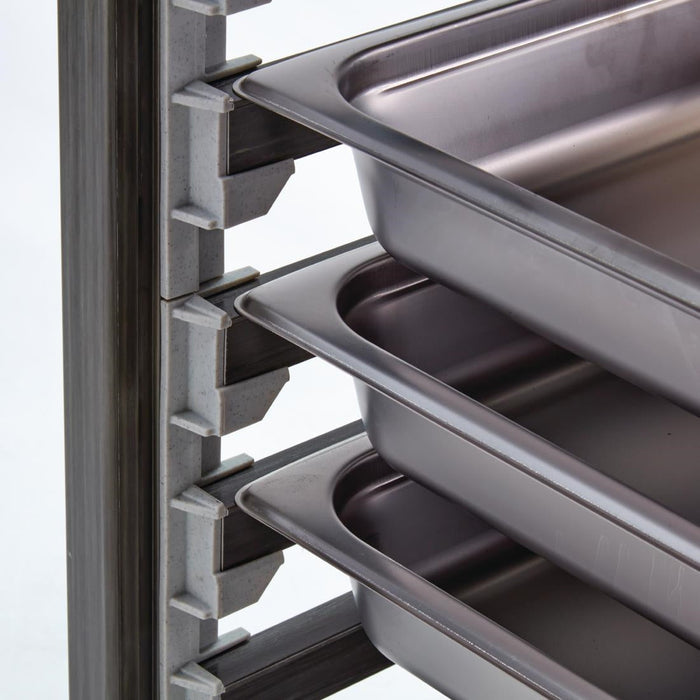 Cambro 1/1 Gastronorm Trolley 18 Tray Capacity Tall Cambro