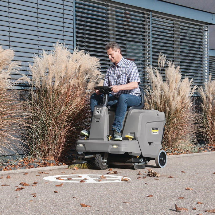 Karcher KM 85/50 R Bp Sweeper Karcher