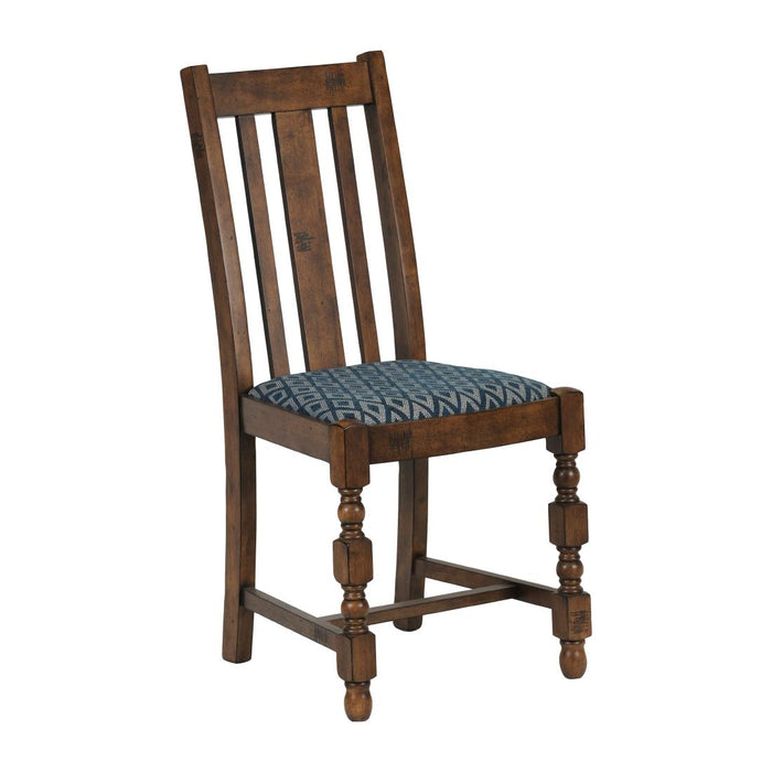 960(H)x450(W)x440(D)mm. Material: Rubberwood. Diamond-Patterned Seat Pad
