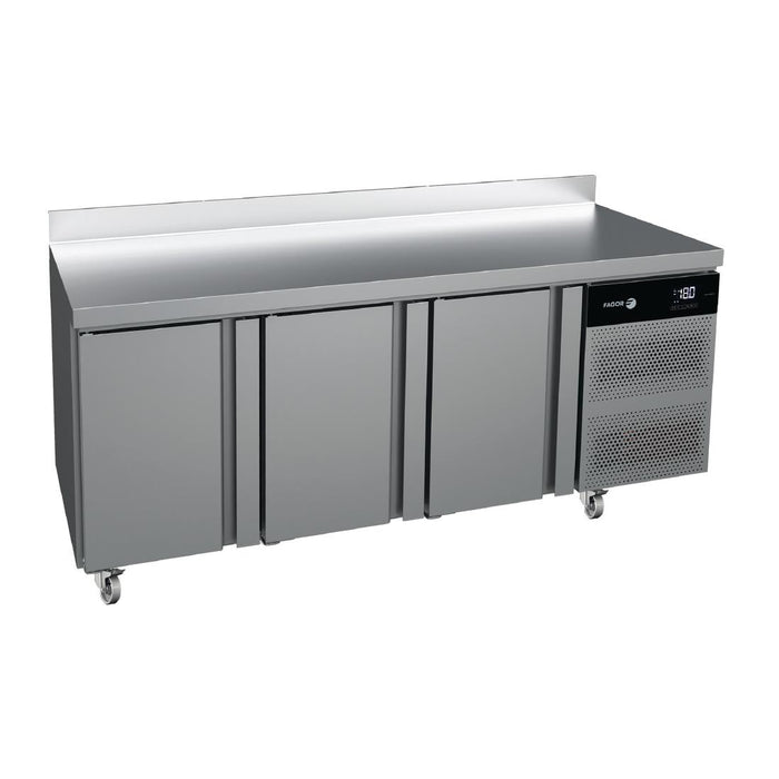 297W. Net capacity: 279Ltr