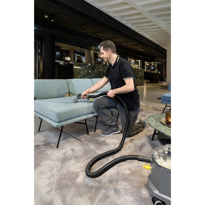 Karcher Spray Extraction Cleaner Puzzi 8/1 C Karcher