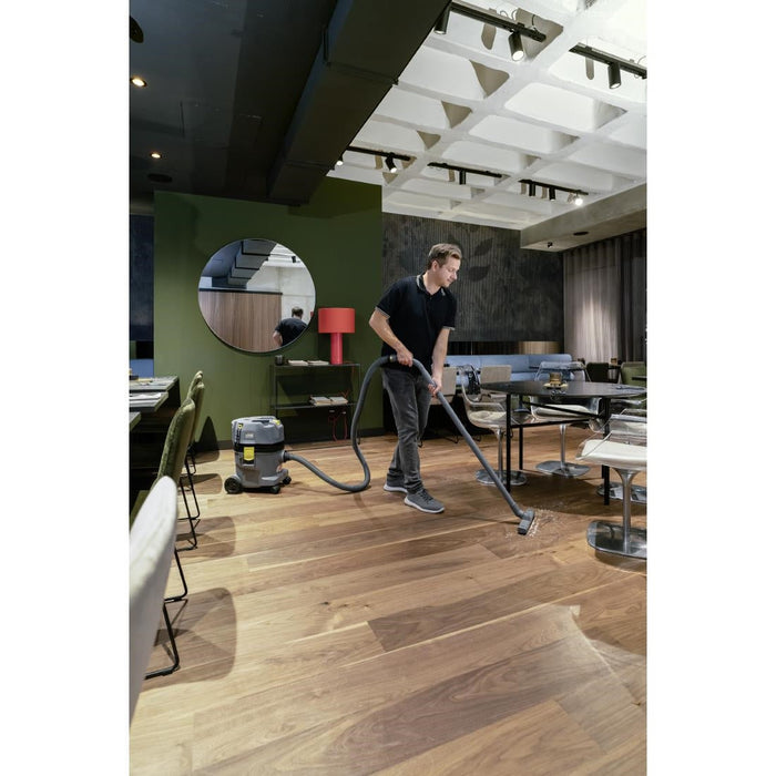 Karcher Battery Wet and Dry Vacuum NT 22/1 AP BP Without Battery and Charger Karcher