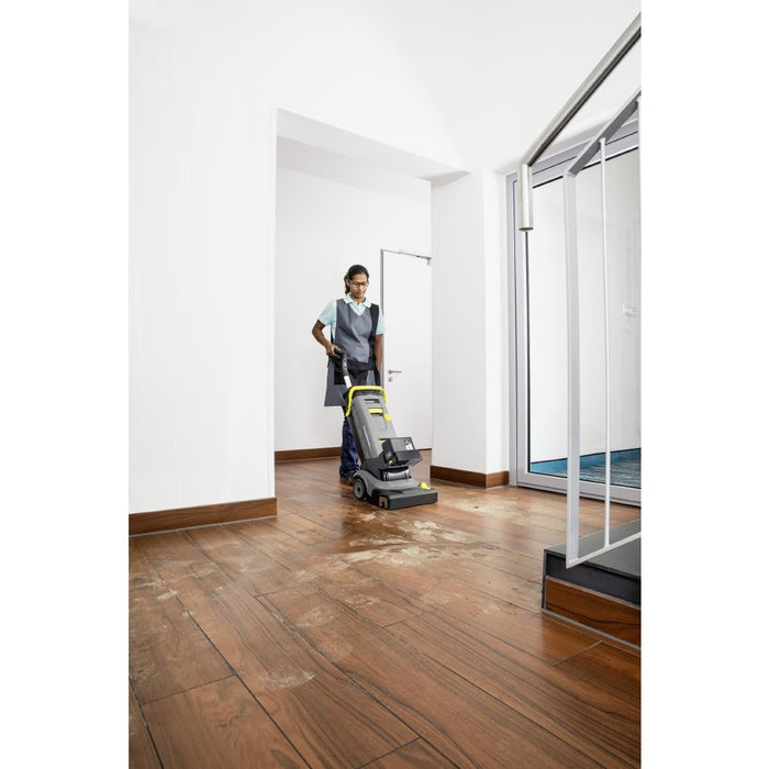 Karcher Scrubber Dryer BR 30/4 C BP Without Battery and Charger Karcher