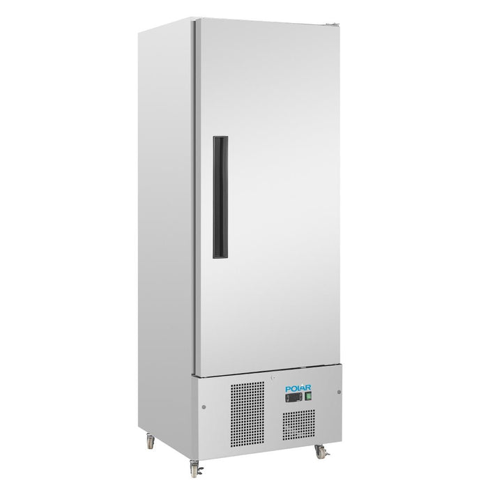 300W. Total usable capacity: 313 Ltr. R600a